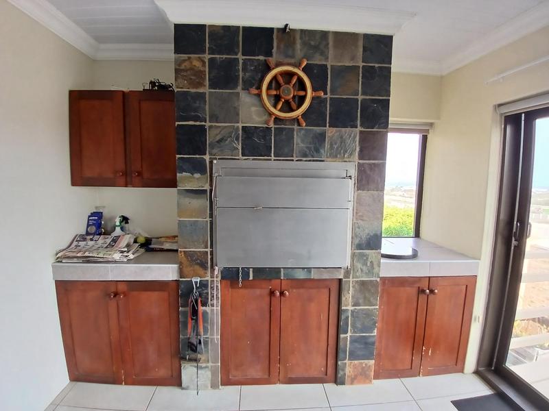 3 Bedroom Property for Sale in Stilbaai Wes Western Cape